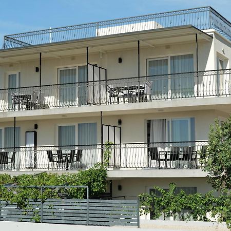 Apartmani Dalmacjia Гребащиця Екстер'єр фото