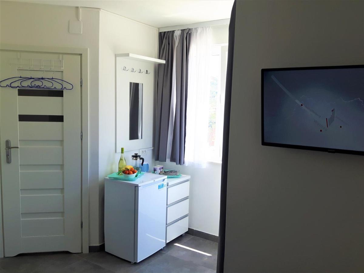 Apartmani Dalmacjia Гребащиця Екстер'єр фото