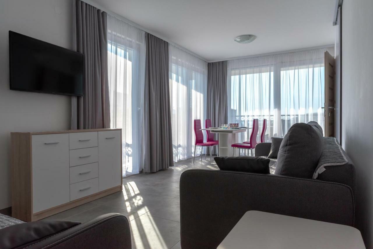 Apartmani Dalmacjia Гребащиця Екстер'єр фото