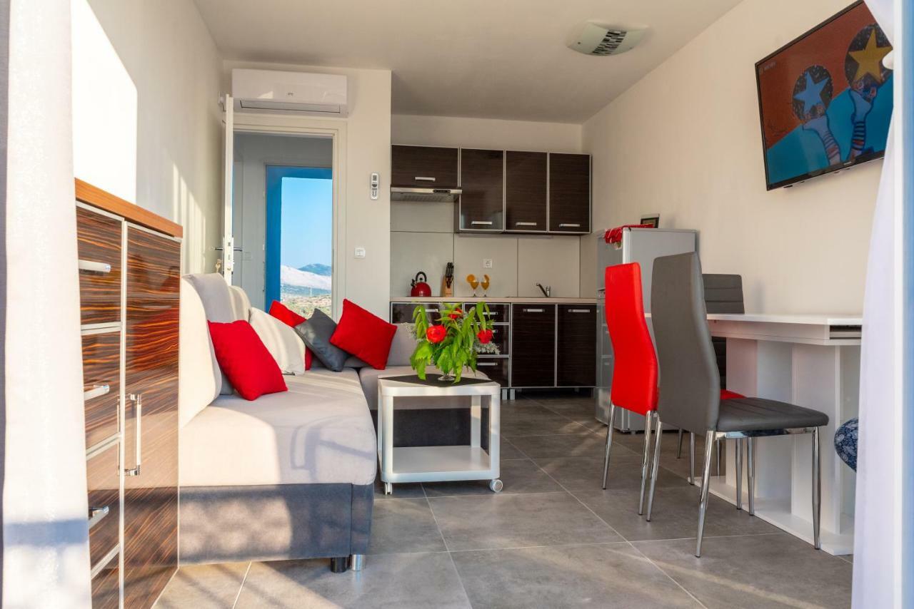 Apartmani Dalmacjia Гребащиця Екстер'єр фото