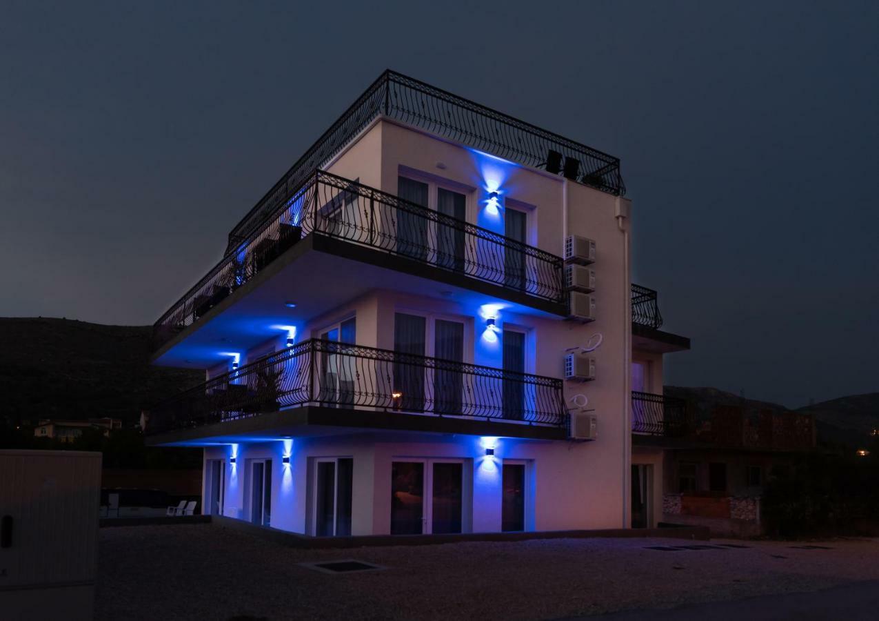 Apartmani Dalmacjia Гребащиця Екстер'єр фото